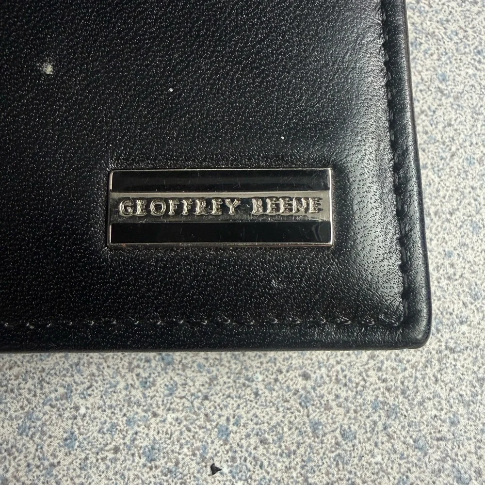 Geoffrey Beene classic black